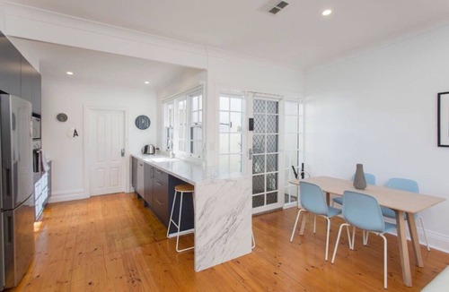 North Adelaide Cottage | North Adelaide - Row Cottage - “Monte”