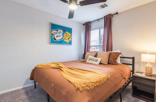 McNeil House | North ATX Paradise Oasis pool w Hot Tub 4BR 2 half BA