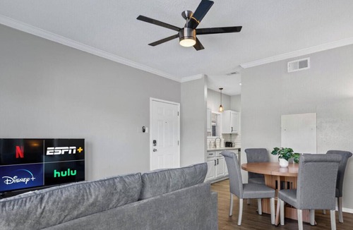 Village At Walnut Creek Apartment | North Austin Retreat Near The Domain, Q2 Stadium & Walnut Creek Trails