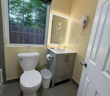 North Bay Hotel | North Bay Inn