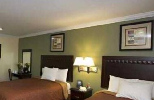 San Rafael Hotel | North Bay Inn