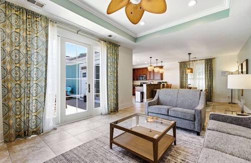 Windy Hill House | North Beach Resort- 3-bedroom- walk to ocean, resort pools, gym, lazy river!