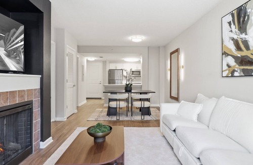 North Bethesda Apartment | North Bethesda - Luxe Apartment