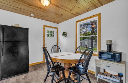 Lexington Cottage | North Bound 25 Cottage #5