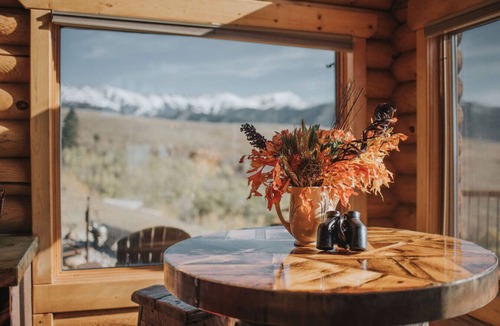 Belgrade House | North Bozeman Winter Basecamp