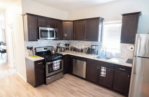 North Center Apartment | North Center - Modern, Safe, Family-Friendly, Solar-Powered Apartment