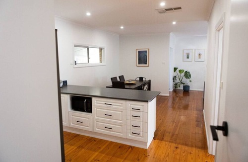 Shepparton South House | North Central Spacious Charmer