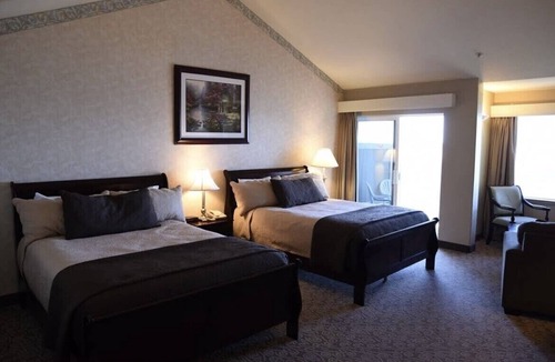 Fort Bragg Hotel | North Cliff Hotel