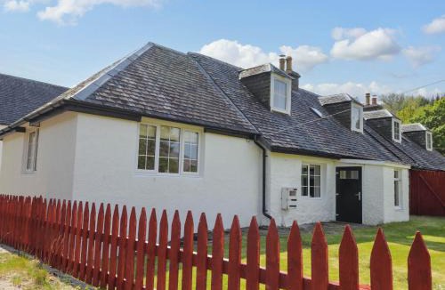 Nostie House | North Cottage