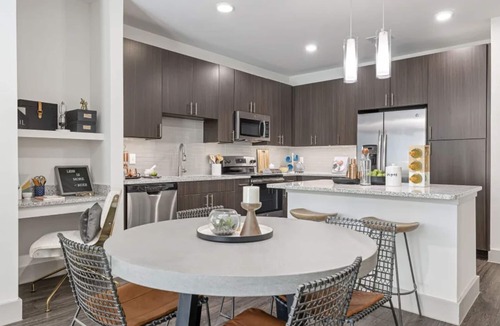 Old Lake Highlands Apartment | North Dallas Apartment, by Keller Hotel's