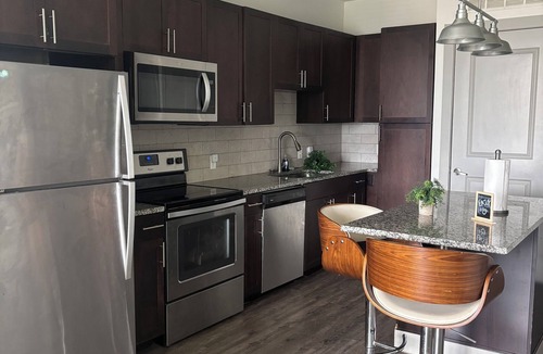 Addison Apartment | North Dallas Cozy 1-bedroom apartment, Resort style pool, close to everything