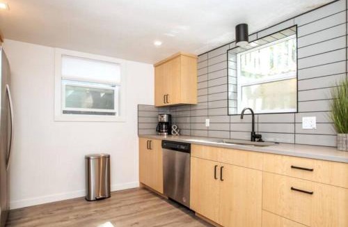 North End Apartment | North End Bungalows Downstairs