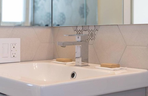 North End House | North End Completely Renovated Home with Parking