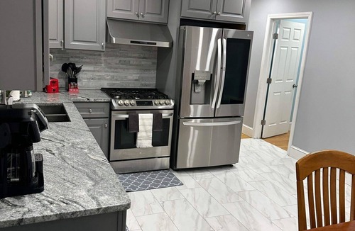 Manchester Apartment | North End Family