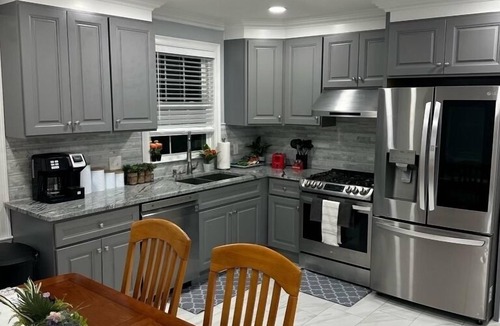 Manchester House | North End Relaxing Family