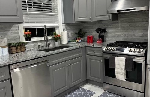 Manchester House | North End Relaxing Family