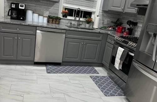 Manchester House | North End Relaxing Family