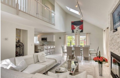 Jamesport House | North Fork Beauty!