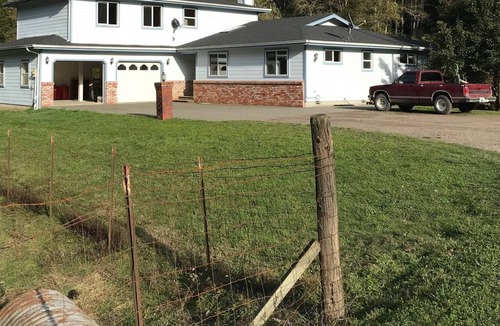 Brookings House | North Fork Chetco River House