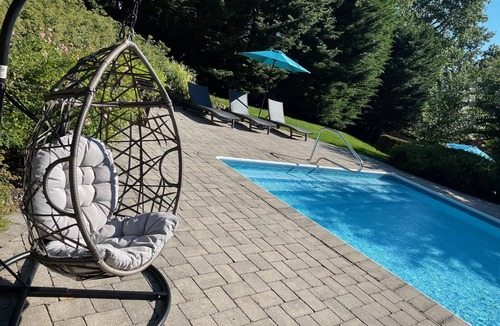 Orient House | North Fork Entertainer's Delight!