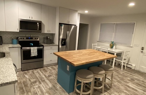 Laurel House | North fork walk to private beach