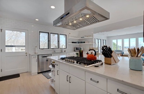 South Jamesport House | North Fork Waterfront & Private Beach