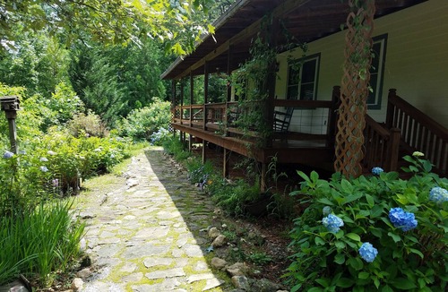 Clayton House | North Georgia Mountain Place