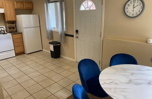 Laramie Apartment | North Laramie Convenience