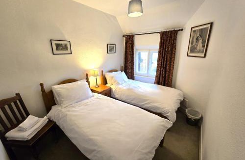 Knebworth House | North Lodge North