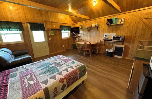 Fort Kent Cabin | North Maine Cabin 1 WiFi Trails All-Season