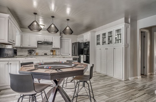 Oklahoma City House | North OKC - Large, Modern Home with Pool and Game Room