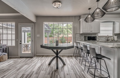 Oklahoma City House | North OKC - Large, Modern Home with Pool and Game Room