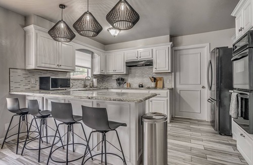 Oklahoma City House | North OKC - Large, Modern Home with Pool and Game Room