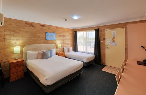 Parkes Hotel | North Parkes Motel