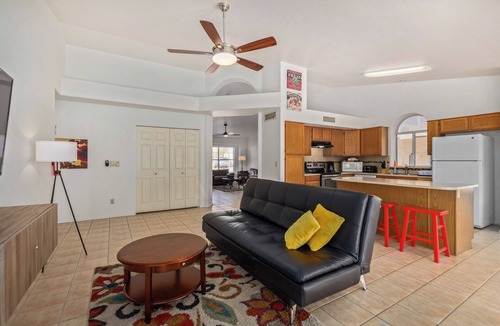 Moon Valley Canyon House | North PHX 4BR Retreat - Easy Hwy Access + Dining