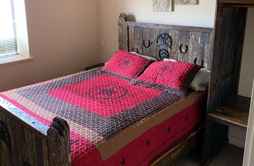 Kountze House | North Pines Ranch