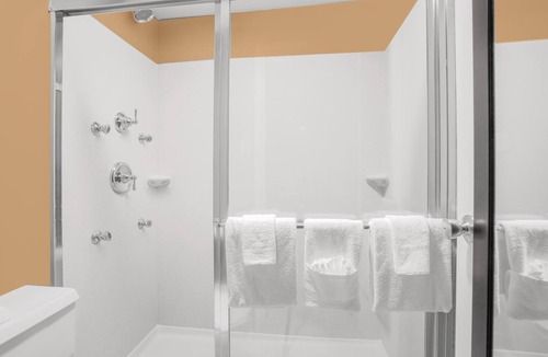 North Platte Hotel | North Platte Inn & Suites