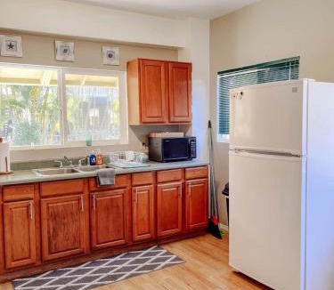 Mokuleia House | North Shore Bungalow