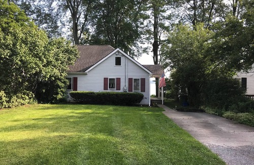 Lakeville House | North Shore, Conesus Lake