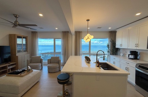 Revere Apartment | North Shore Luxury Suite
