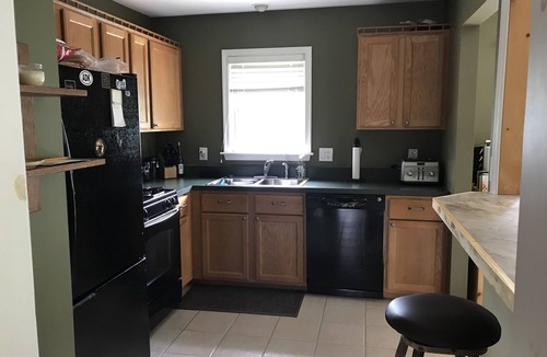 Town of Webb House | North St. Retreat