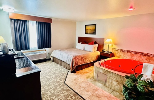 Wetmore Hotel | North Star Hotel Pictured Rocks