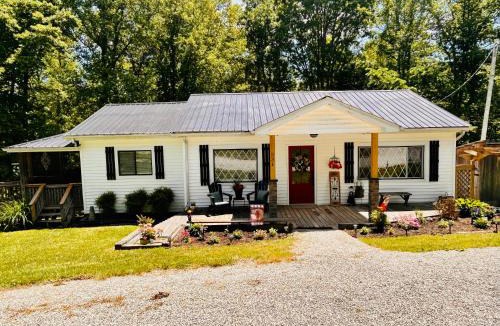 Vincent House | North Star Retreats