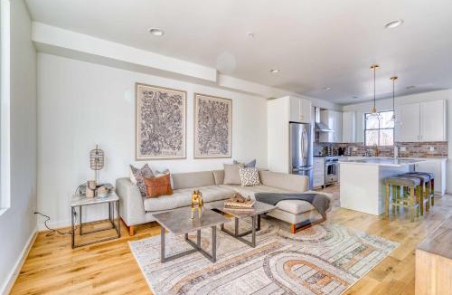 North Tabor House | North Tabor 2BR - Gym - Gourmet Kitchen