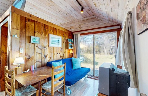 North Truro Apartment | North Truro Bayside Gem