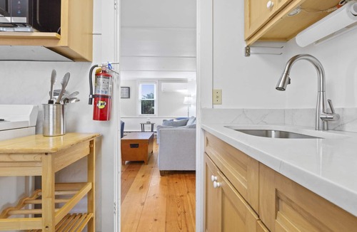 North Truro House | North Truro Beachfront Cottage with Cozy Backyard