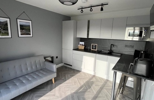 Llanfair-Dyffryn-Clwyd House | North Wales Eco Lodges Ruthin