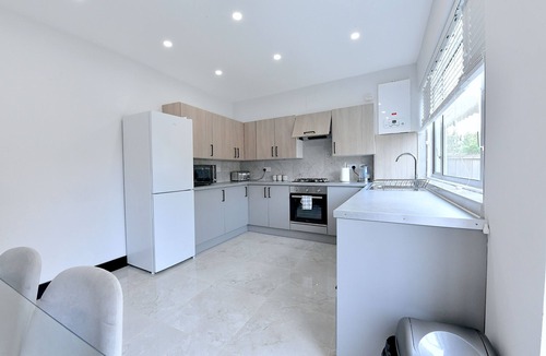 Hale House | North west London Escape