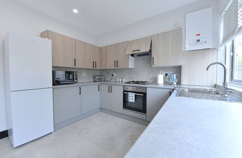 Hale House | North west London Escape