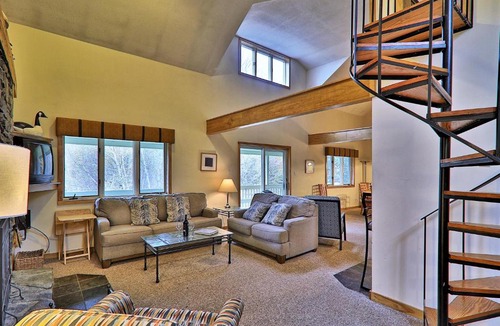 Killington House | Northbrook Townhouse #2